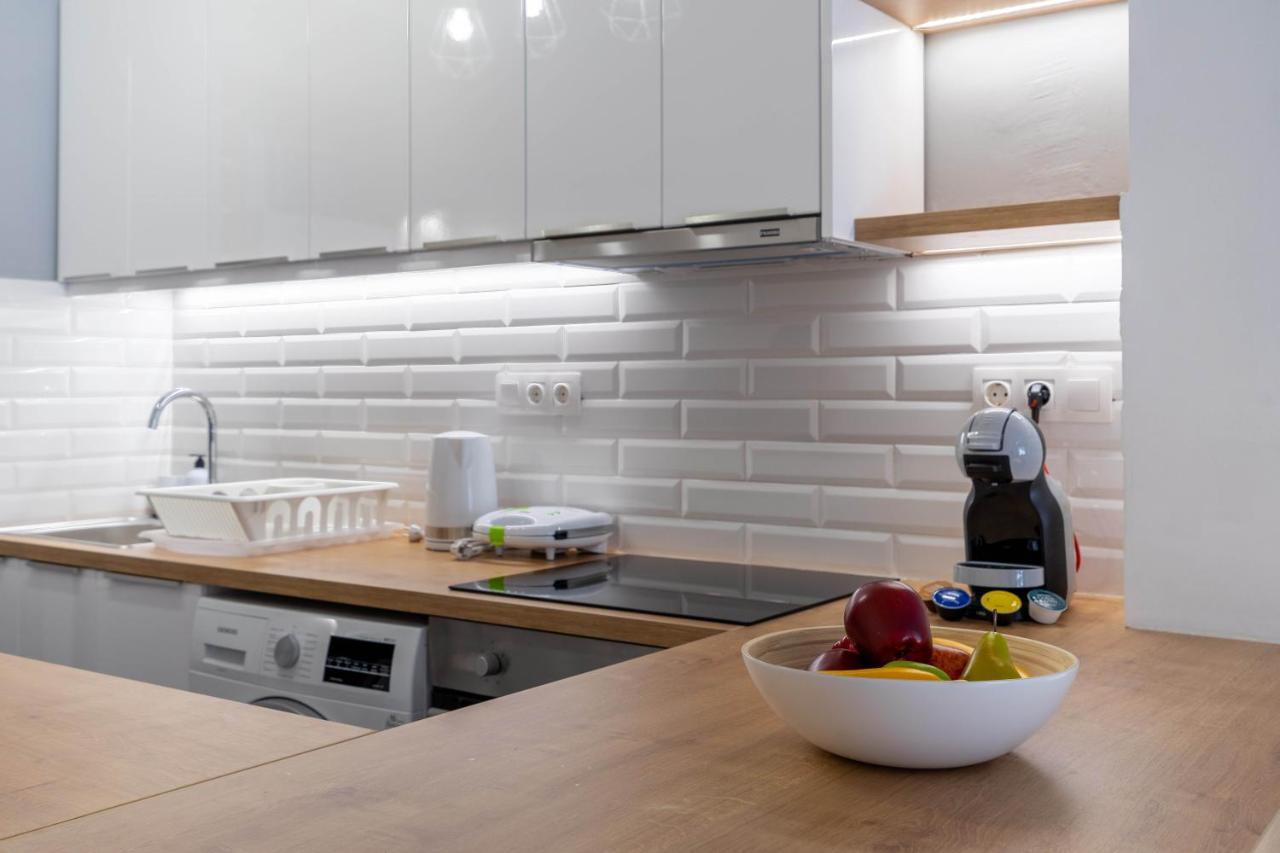 شقة أثينا  في Newly Renovated 2Br Apt! المظهر الخارجي الصورة